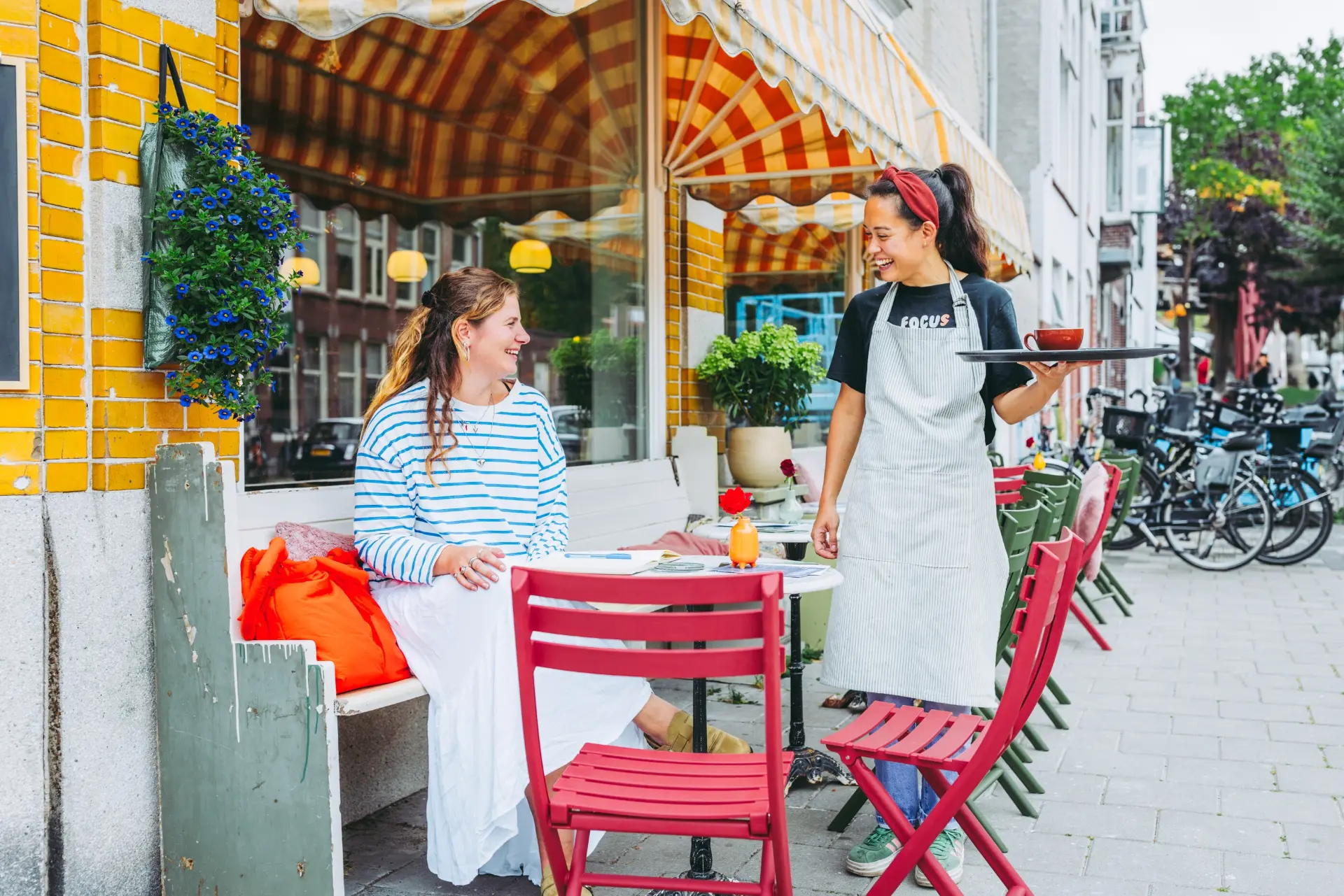 In de pers: bij Struis kom je voor koffie en blijf je hangen voor de borrel